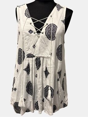 entro Cream Lace-Up Boho Camisole with Black Medallion Print